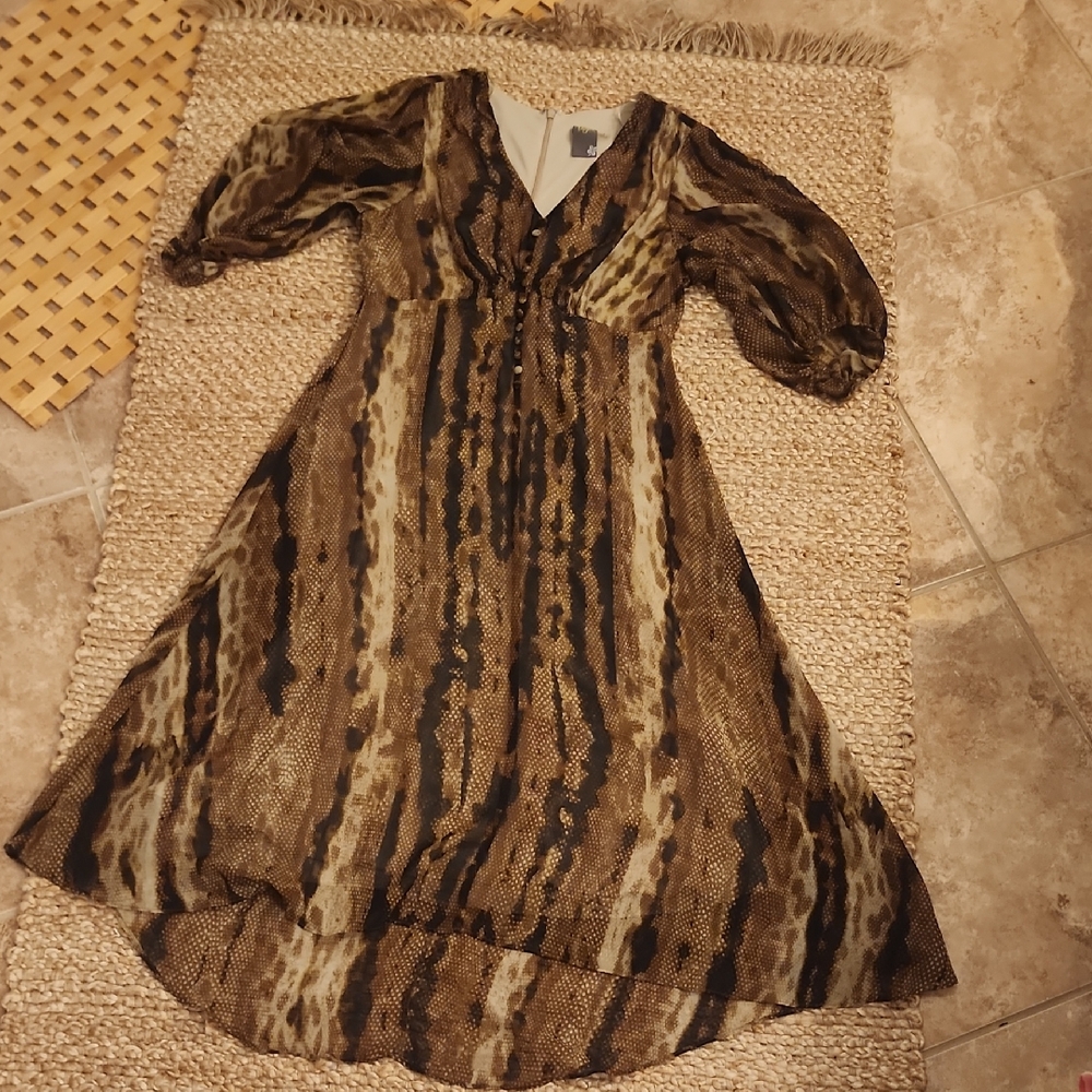 Taylor Brown and Black Long Sleeve Dress